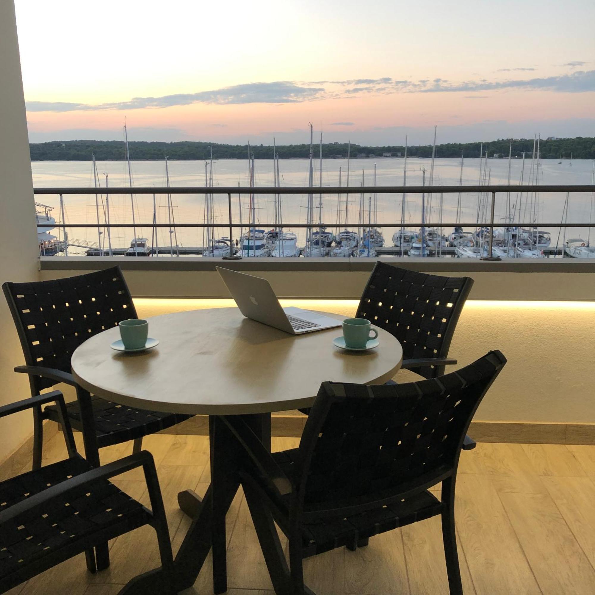 Pula Center Seaview Apartment Экстерьер фото