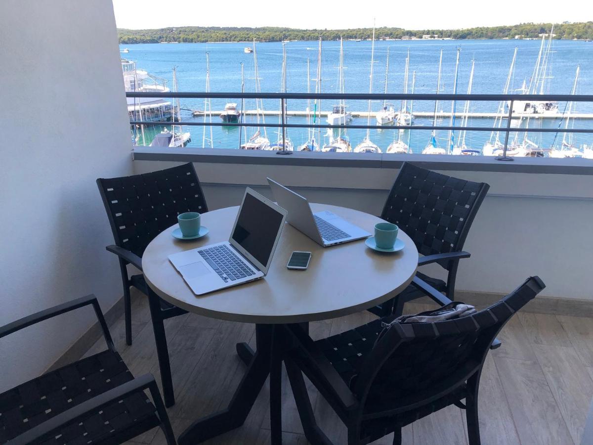 Pula Center Seaview Apartment Экстерьер фото