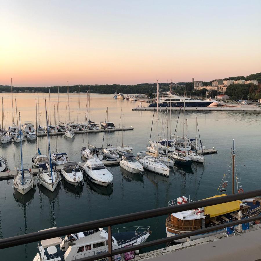 Pula Center Seaview Apartment Экстерьер фото